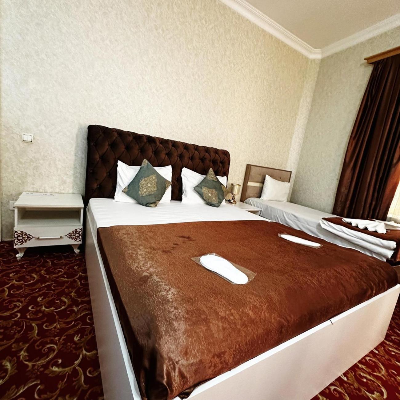 Avi Hotel 巴库 外观 照片