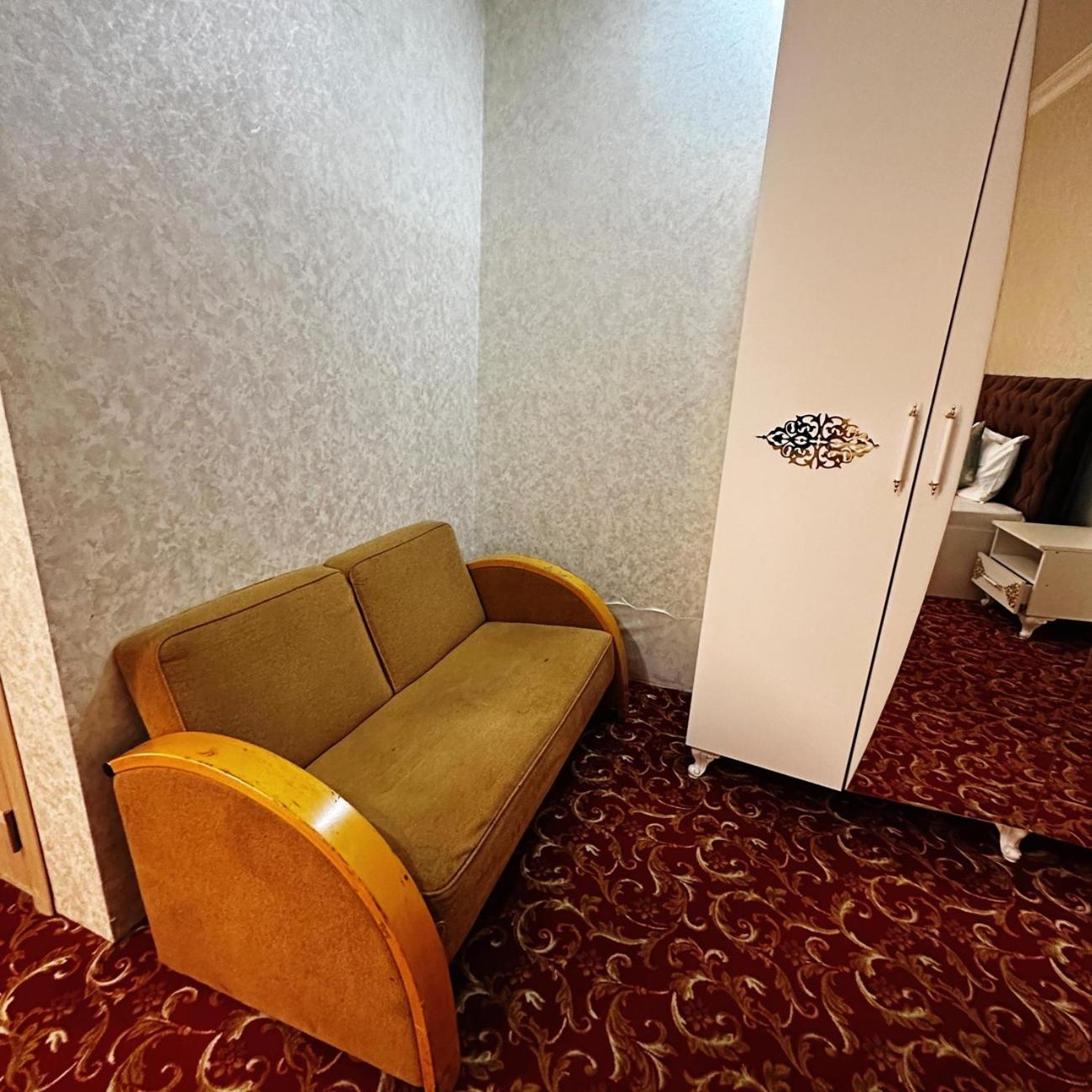 Avi Hotel 巴库 外观 照片