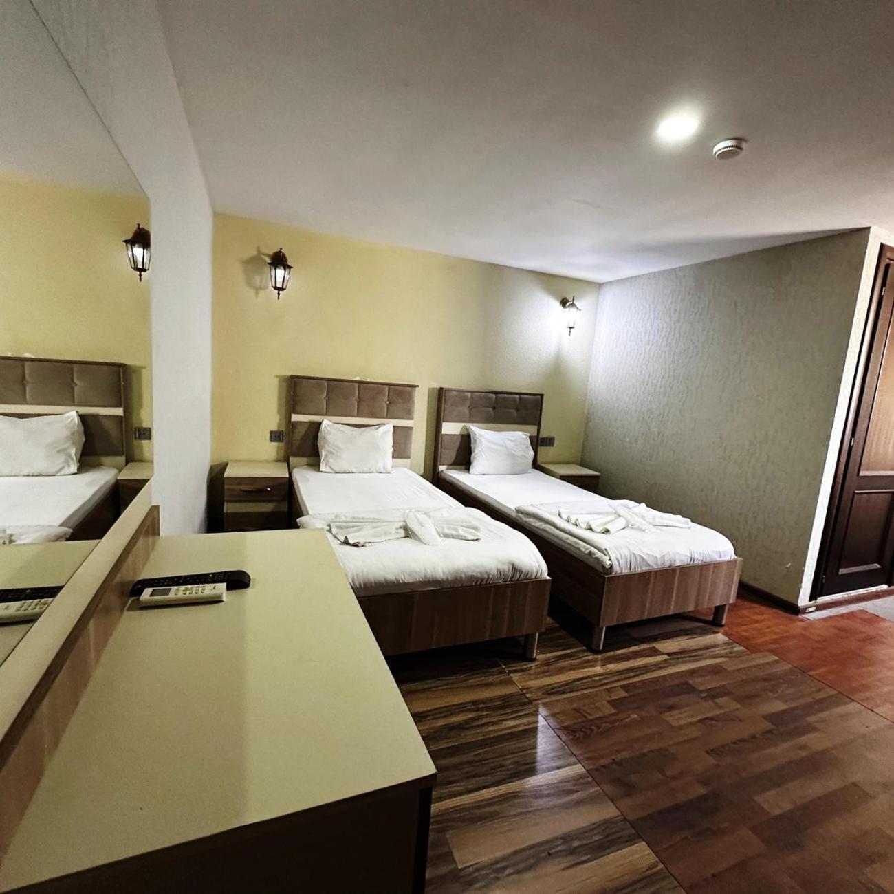 Avi Hotel 巴库 外观 照片