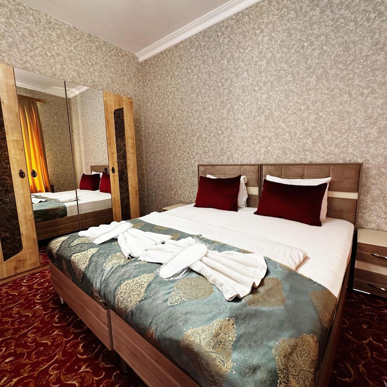 Avi Hotel 巴库 外观 照片